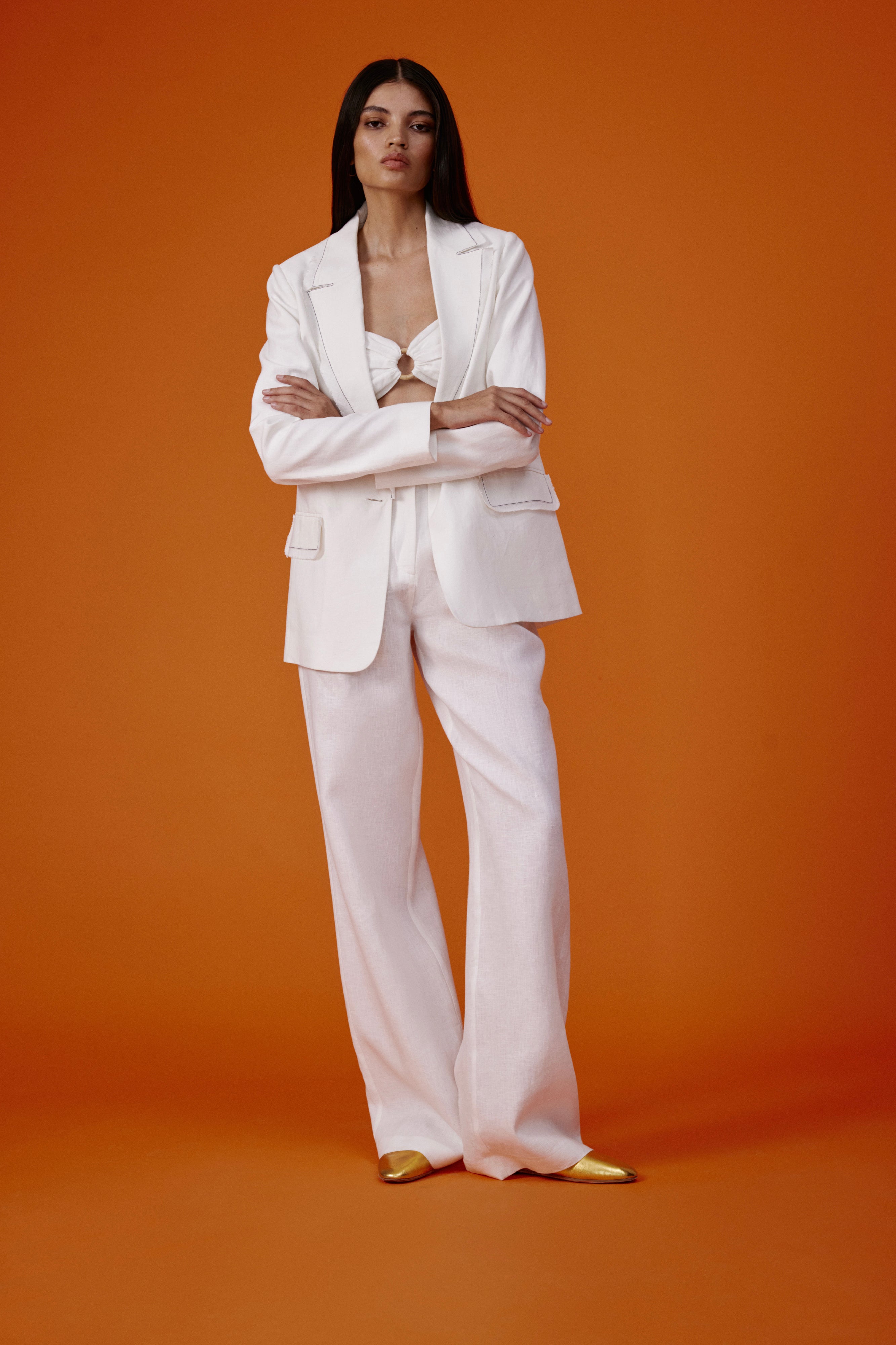 #color_off-white