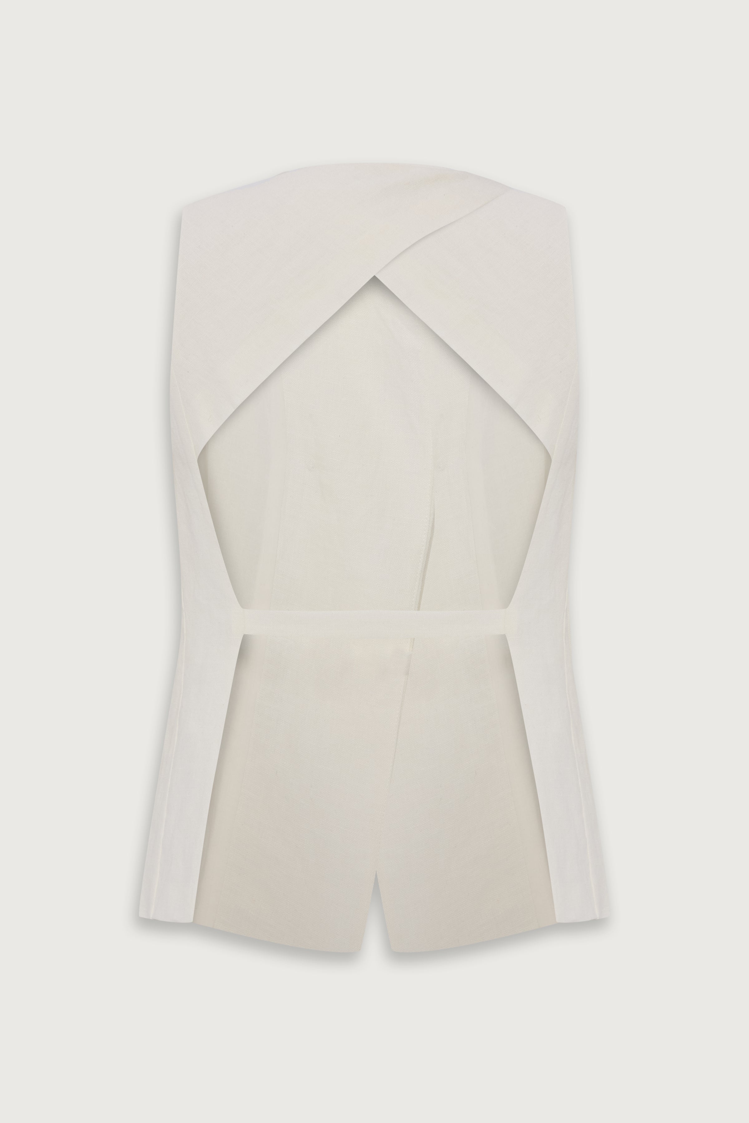 AUGUST VEST WHITE