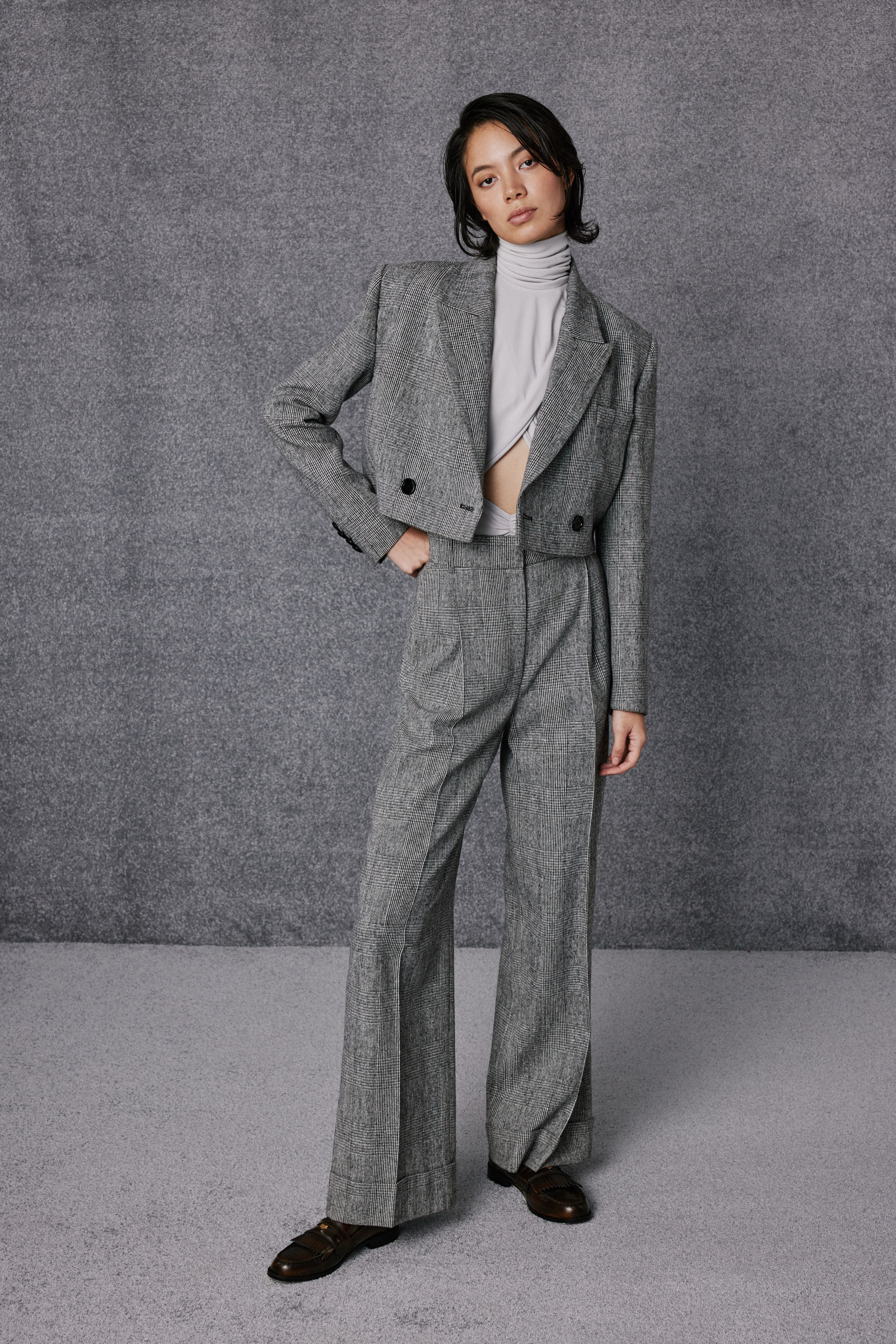 REGINA BLAZER
